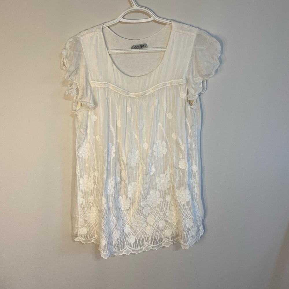 Chic White Floral Women's Blouse
